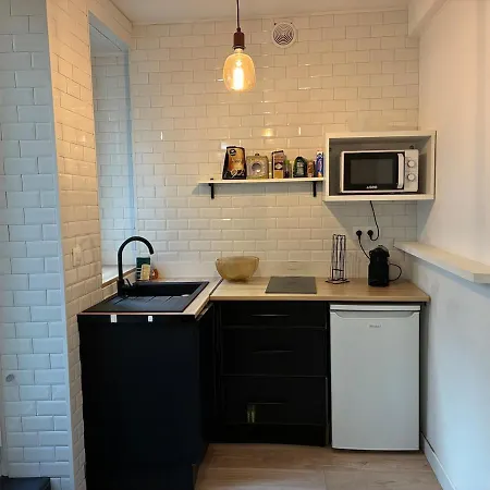 Paisible Dans Jolie Cour Interieure Апартаменти Кан